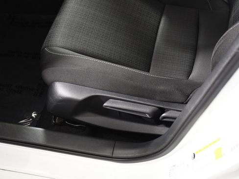 Used 2022 Honda Civic LX image 16