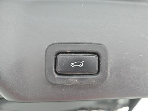 Used 2022 Land Rover Range Rover Evoque R-Dynamic S image 13