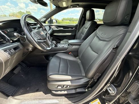 Used 2024 Cadillac XT5 Premium Luxury FWD image 30