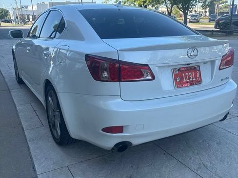 Used 2012 Lexus IS 250 w/ Premium Pkg Value Edition RWD image 3