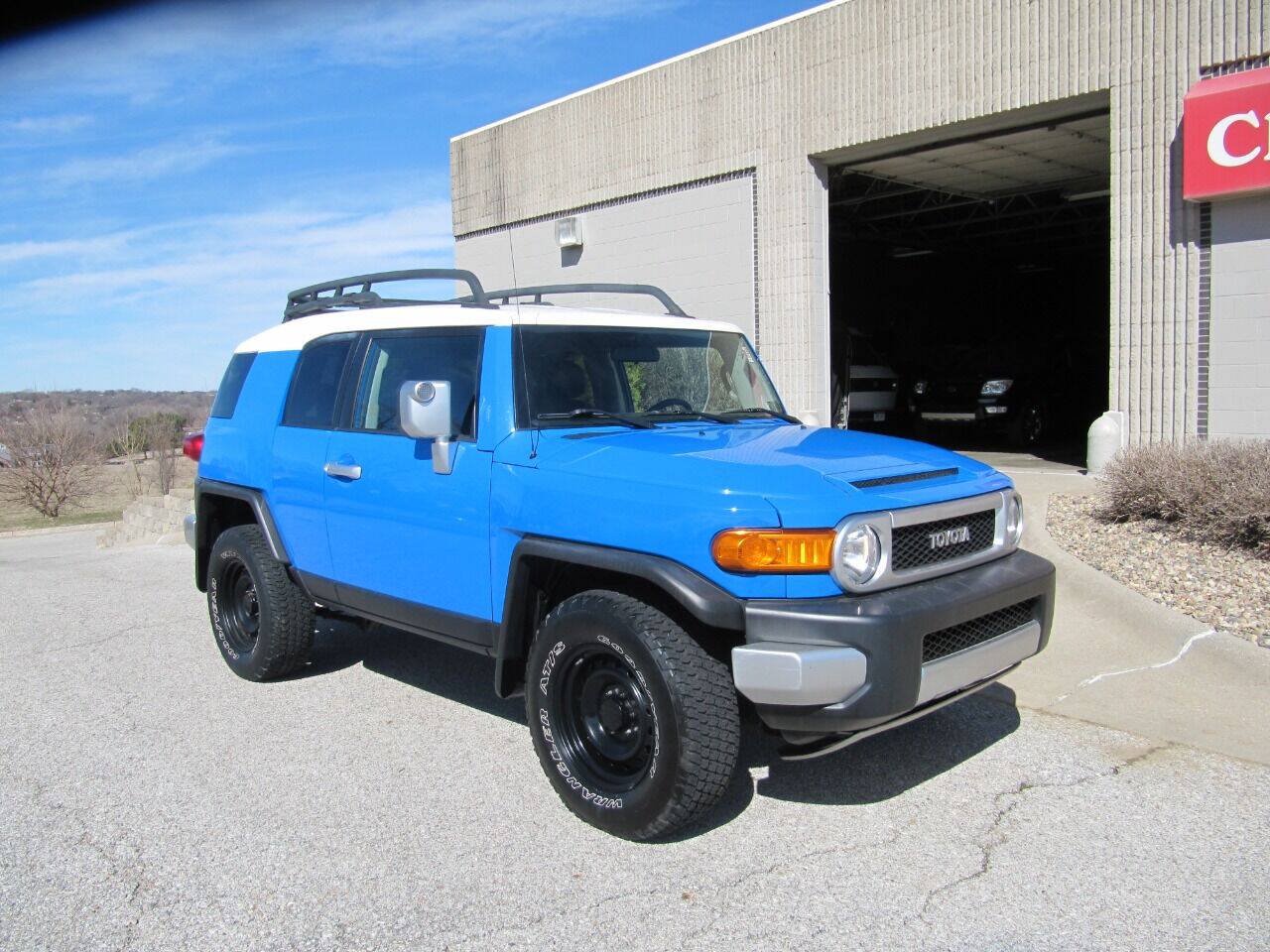 Used 2007 Toyota FJ Cruiser 4WD image 1