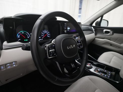 Used 2022 Kia Sorento SX AWD/4WD image 8