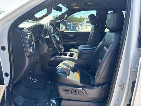 Used 2021 GMC Sierra 1500 AT4 w/ AT4 Preferred Package AWD/4WD image 15