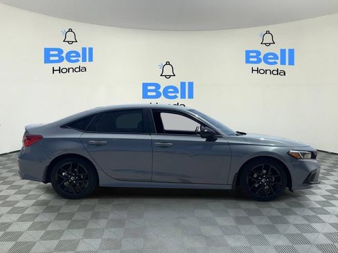 Used 2024 Honda Civic Sport image 5