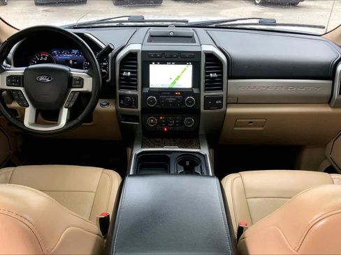 Used 2019 Ford F250 Lariat w/ Lariat Ultimate Package image 15