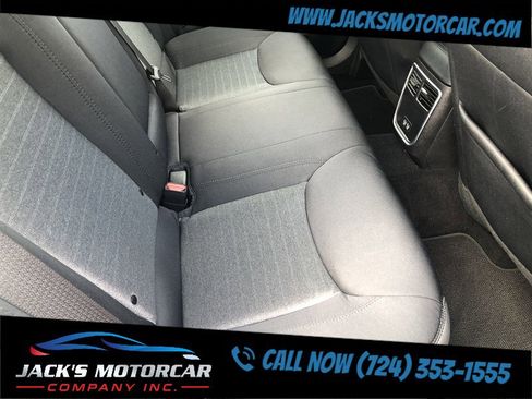 Used 2022 Chrysler 300 Touring w/ Sport Appearance Package image 26