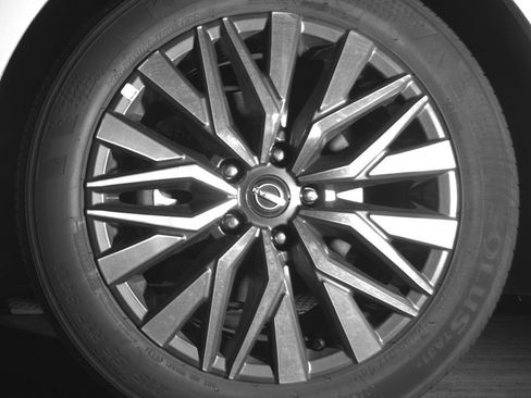 Used 2025 Nissan Altima 2.5 SV image 12