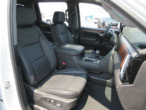 Certified 2022 GMC Sierra 1500 Denali w/ Denali Reserve Package AWD/4WD image 24