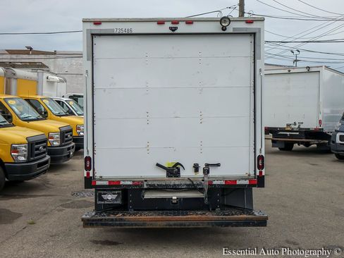 Used 2023 GMC Savana 3500 w/ Power Convenience Package RWD image 6