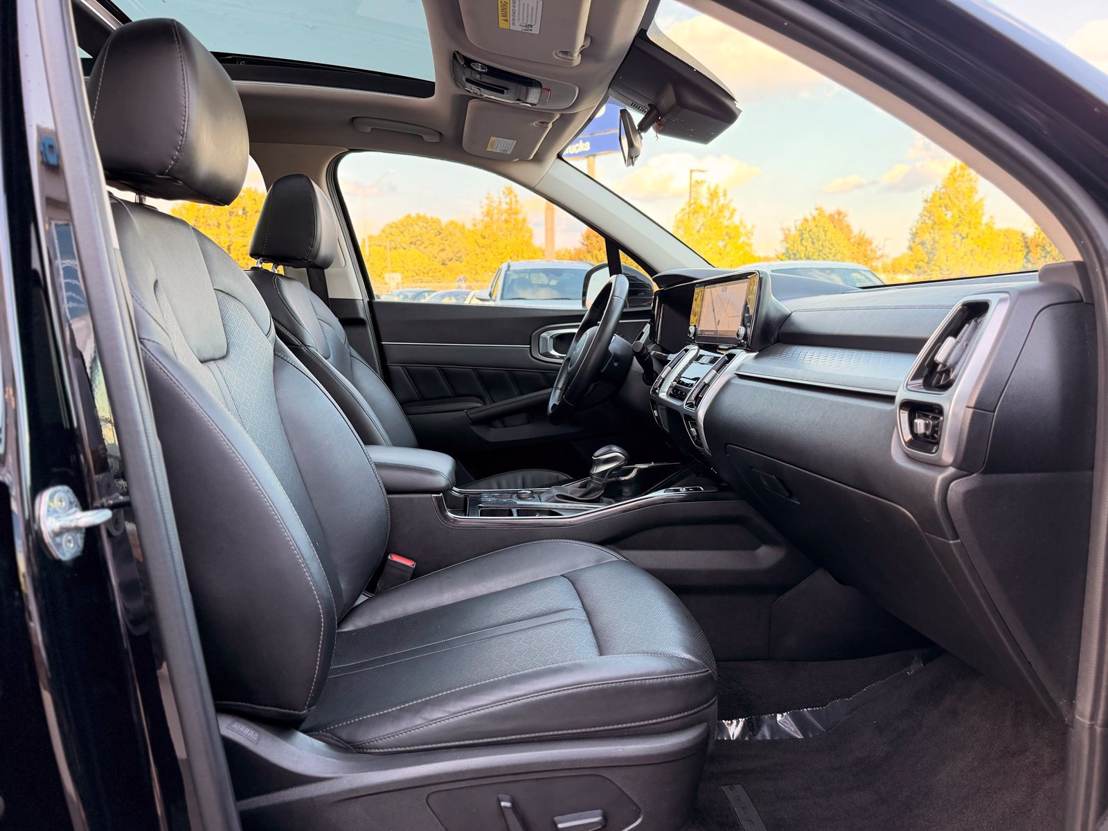 Used 2022 Kia Sorento SX AWD/4WD image 28