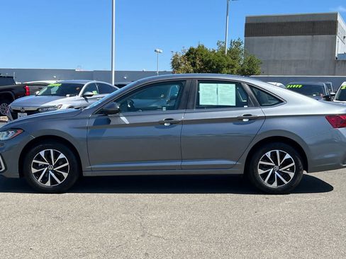 Used 2025 Volkswagen Jetta S FWD image 9