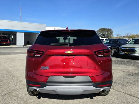 New 2025 Chevrolet Blazer LT image 7