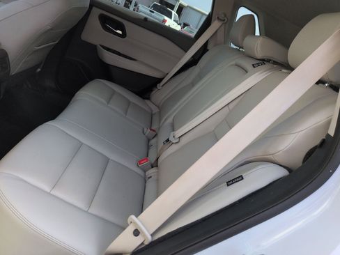 Used 2023 Nissan Rogue SL w/ SL Premium Package FWD image 31