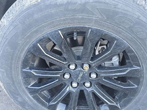 Used 2022 GMC Canyon Elevation image 5