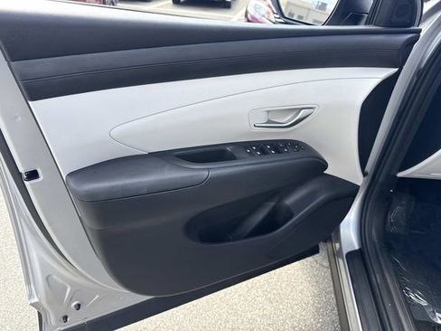 Used 2025 Hyundai Tucson SEL AWD/4WD image 18
