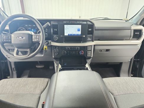 Used 2023 Ford F250 XLT w/ 360-Degree Camera Package AWD/4WD image 24