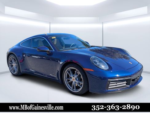 Used 2024 Porsche 911 Carrera 4 image 1