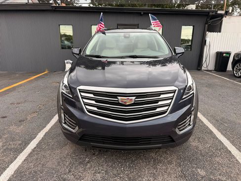 Used 2018 Cadillac XT5 Luxury w/ Driver Awareness Package AWD/4WD image 2