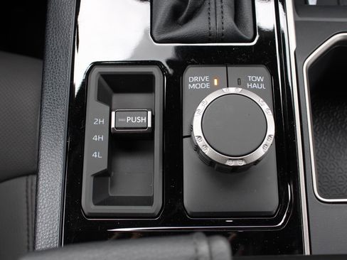 New 2026 Toyota Tundra SR5 AWD/4WD image 12