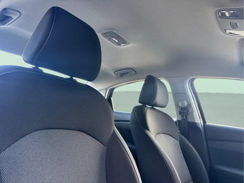 Certified 2023 Kia Forte LXS w/ LXS Technology Package image 16