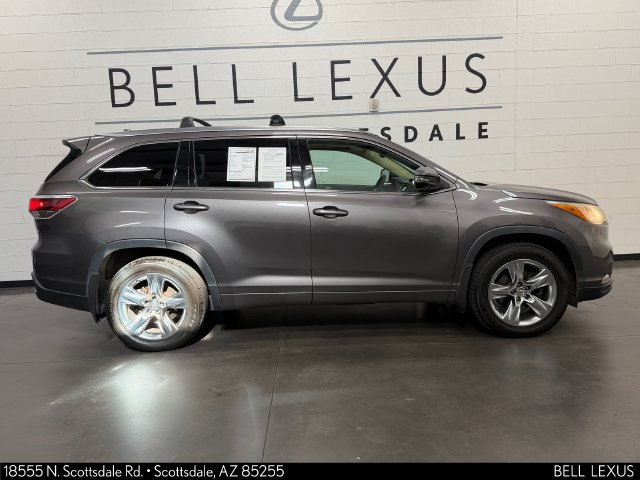 Used 2015 Toyota Highlander Limited Platinum AWD/4WD image 3
