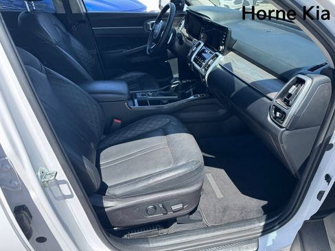 Used 2022 Kia Sorento SX Prestige image 26
