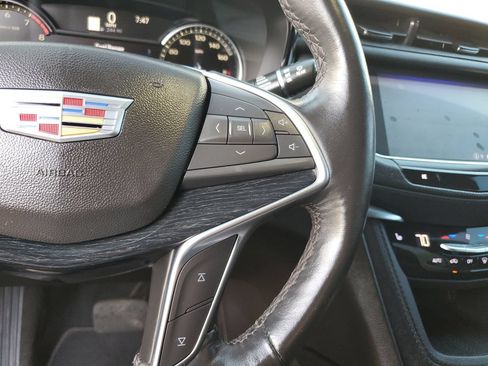 Used 2023 Cadillac XT5 Premium Luxury FWD image 26