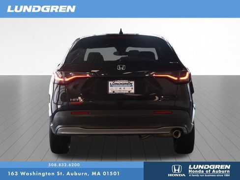 Used 2025 Honda HR-V Sport image 30