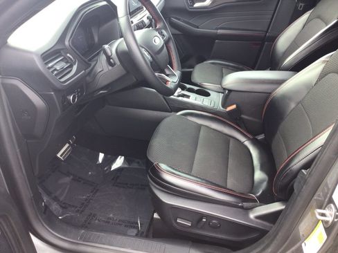Used 2024 Ford Escape ST-Line AWD/4WD image 9