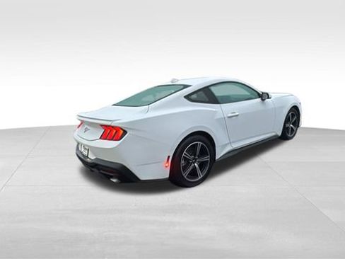 Used 2024 Ford Mustang Premium image 31