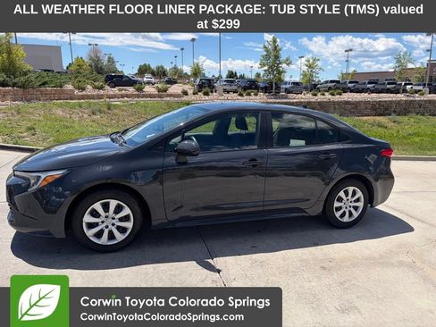 Used 2025 Toyota Corolla LE FWD image 4