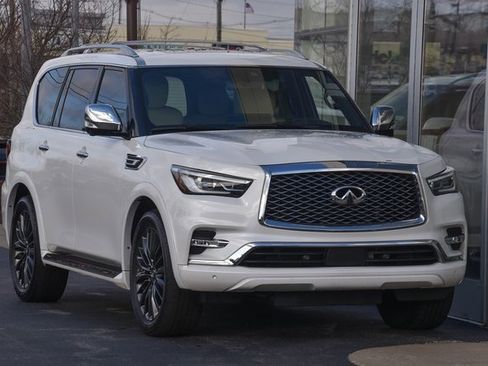 Used 2023 INFINITI QX80 Sensory w/ Cargo Package image 9