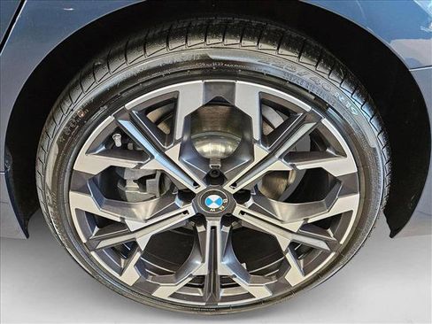 Certified 2025 BMW 330i Sedan w/ M Sport Package image 9