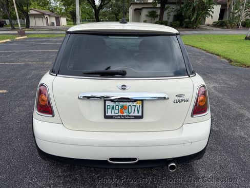 Used 2009 MINI Cooper Hardtop FWD image 14