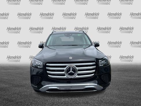 New 2026 Mercedes-Benz GLS 450 4MATIC image 3
