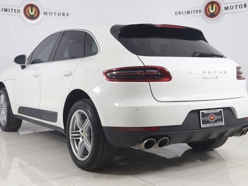 Used 2015 Porsche Macan S image 4