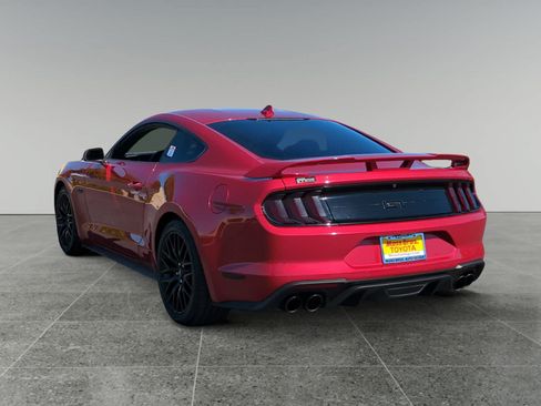 Used 2021 Ford Mustang GT Premium w/ GT Performance Package RWD image 3