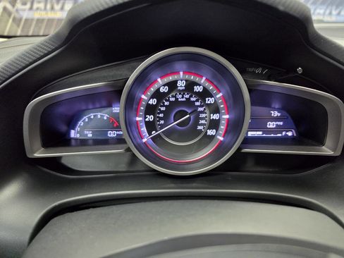 Used 2016 MAZDA MAZDA3 i Sport FWD image 18