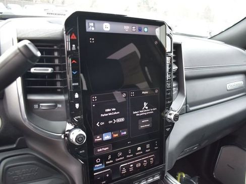 New 2026 RAM 3500 Laramie AWD/4WD image 21