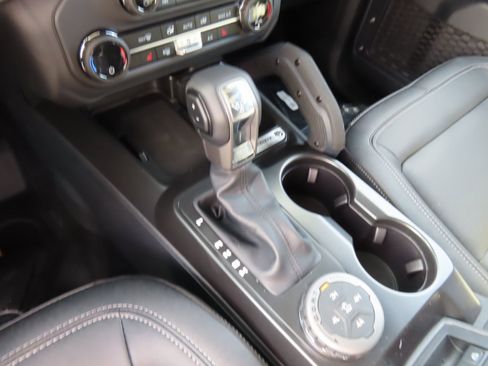 New 2025 Ford Bronco Big Bend w/ Black Diamond Package image 15