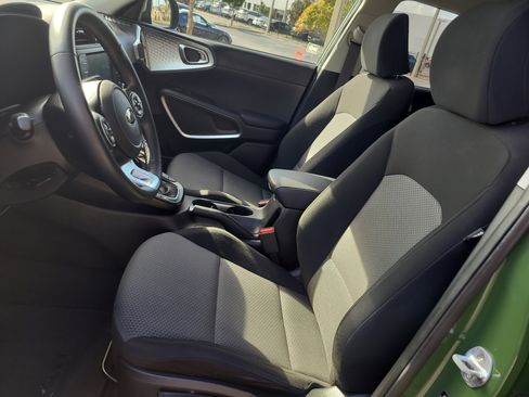 Used 2020 Kia Soul X-Line image 18