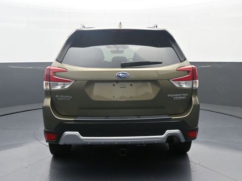 Used 2022 Subaru Forester Touring image 6