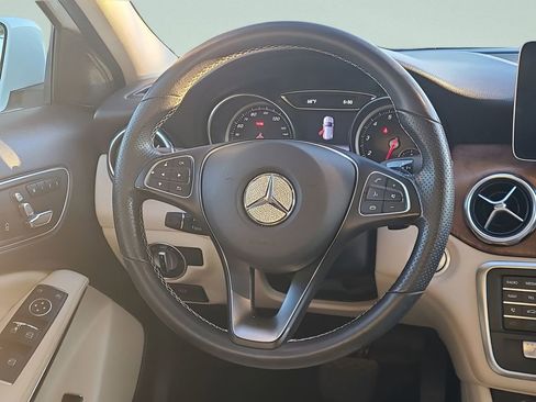 Used 2019 Mercedes-Benz GLA 250 image 22