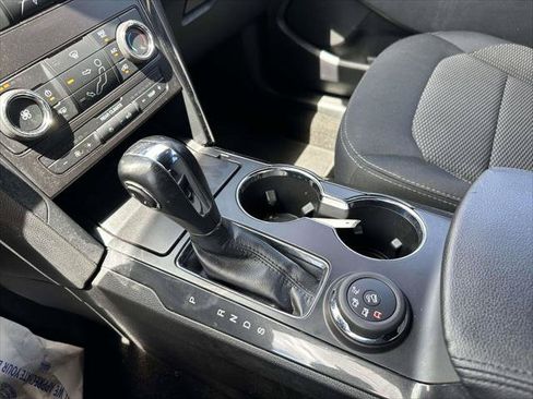 Used 2019 Ford Explorer XLT AWD/4WD image 32