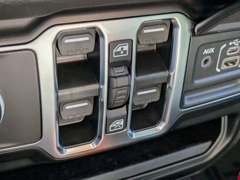 New 2026 Jeep Wrangler Unlimited Sport AWD/4WD image 20