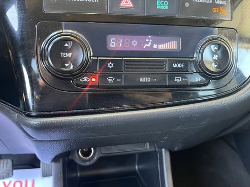 Used 2015 Mitsubishi Outlander ES FWD image 26