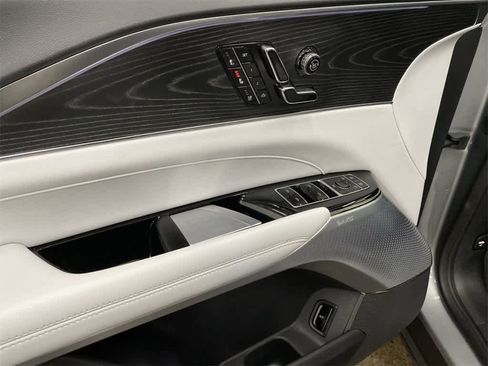 Certified 2025 Cadillac Lyriq Sport image 15