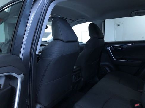 Certified 2025 Toyota RAV4 LE AWD/4WD image 19