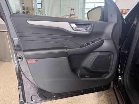 Used 2021 Ford Escape SE AWD/4WD image 19