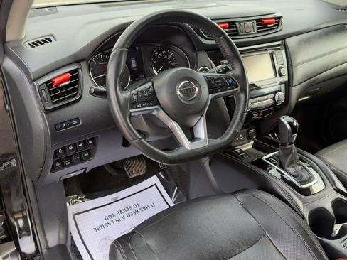 Used 2020 Nissan Rogue SL image 29